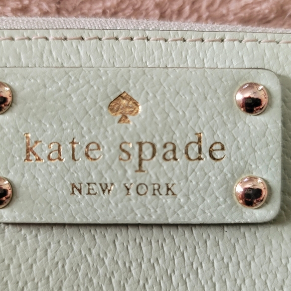 Kate Spade Mintmojito Green Wellesley Neda Wallet Code: Wlru-1153 Like New - Picture 5 of 15